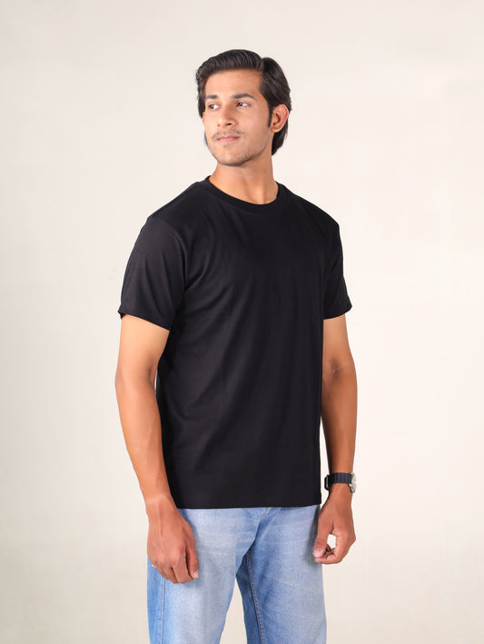 Black Round Neck T-shirt
