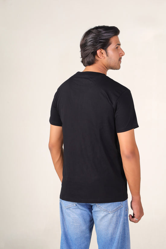 Black Round Neck T-shirt