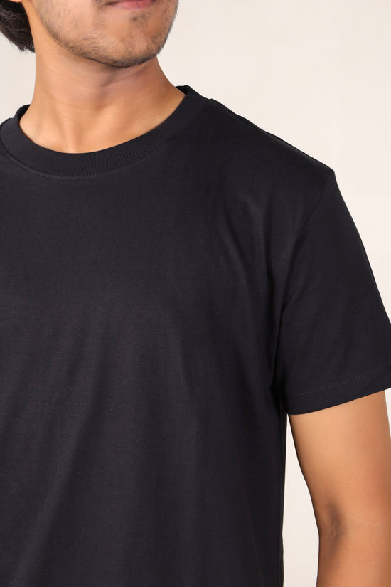 Black Round Neck T-shirt